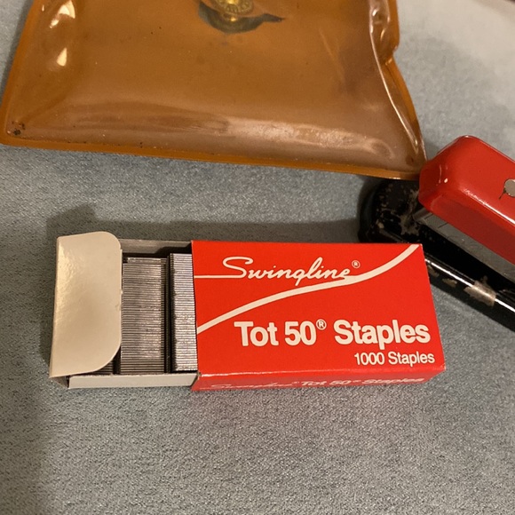 Vintage “Buddy Jr” Stapler, 1957 - Picture 9 of 11